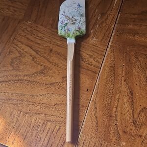 Williams Sonoma Bunny-Illustrated Silicone Spatula in White and Green